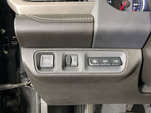 Certified 2023 GMC Acadia Denali w/ Black Diamond Edition image 19