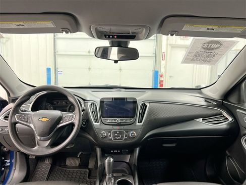Used 2019 Chevrolet Malibu LS image 10