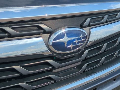 Used 2018 Subaru Forester 2.5i Premium AWD/4WD image 11