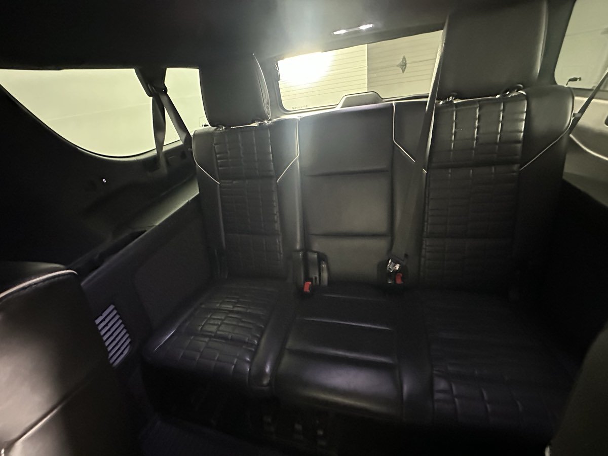 Used 2021 Cadillac Escalade ESV Sport Platinum w/ LPO, ONYX Package AWD/4WD image 27