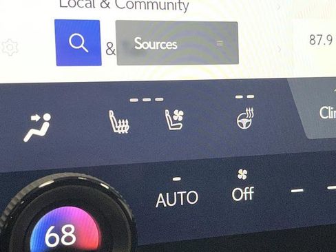 Used 2025 Lexus TX 500h AWD image 12