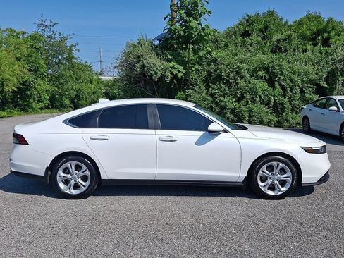 Used 2024 Honda Accord LX image 7