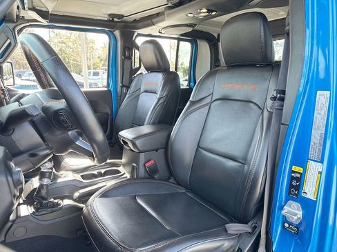 Used 2022 Jeep Gladiator Mojave w/ Trailer Tow Package image 11