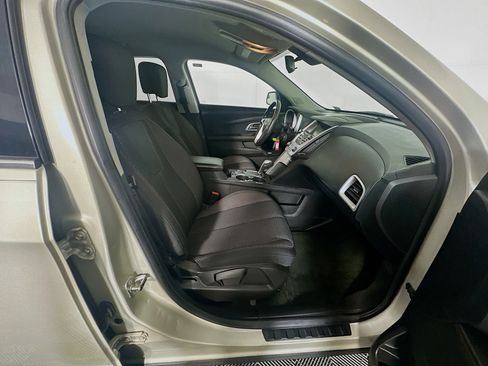 Used 2013 Chevrolet Equinox LT w/ Chrome Package image 30