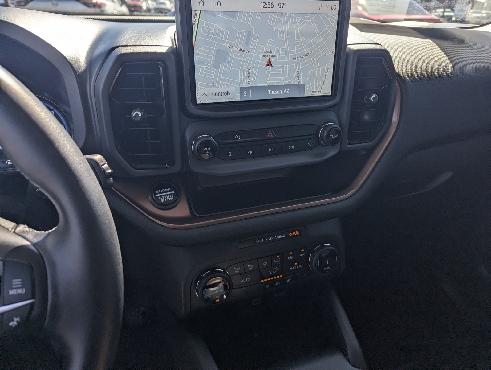 Used 2024 Ford Bronco Sport Outer Banks w/ Tech Package AWD/4WD image 11