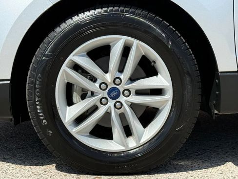 Used 2017 Ford Edge SEL w/ Equipment Group 201A FWD image 28