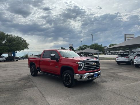 Certified 2024 Chevrolet Silverado 2500 LTZ w/ LTZ Texas Edition AWD/4WD image 3