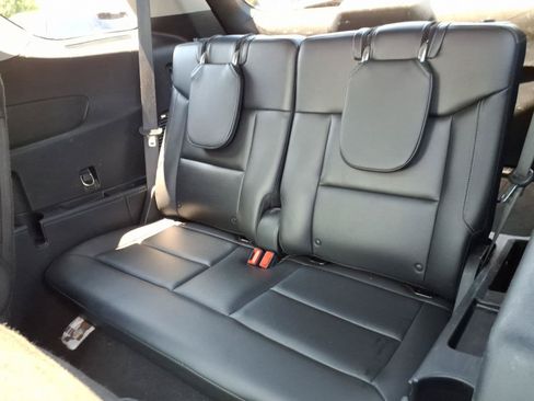 Used 2021 Ford Explorer Limited w/ Hybrid Equipment Group 310A AWD/4WD image 15