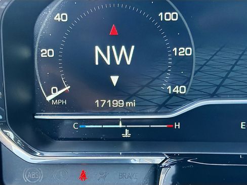 Used 2023 GMC Sierra 1500 Elevation w/ LPO, Elevation Black Package image 40