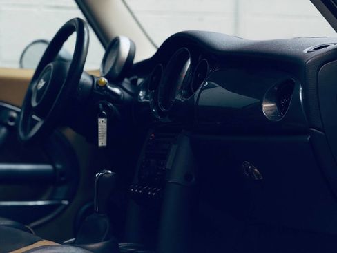 Used 2006 MINI Cooper Hardtop image 2