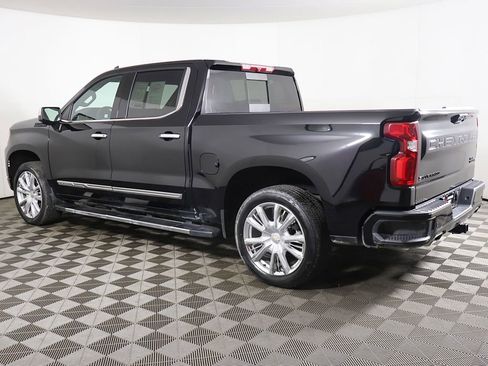 Used 2023 Chevrolet Silverado 1500 High Country w/ LPO, Dark Essentials Package AWD/4WD image 17