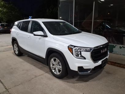 Used 2024 GMC Terrain SLE