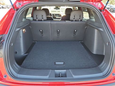 New 2026 Chevrolet Trax RS w/ Sunroof Package image 17