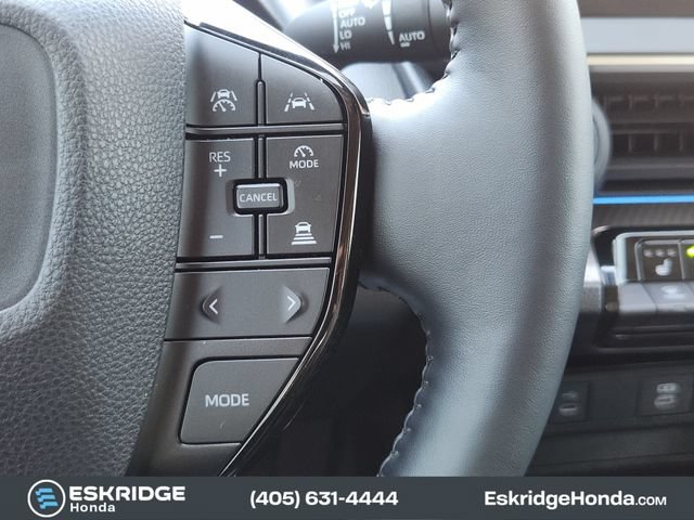 Used 2024 Toyota Prius Limited w/ Limited Premium Package FWD image 30