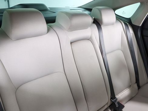 Used 2022 Honda Civic EX image 28