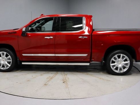 Used 2023 Chevrolet Silverado 1500 High Country w/ High Country Premium Package AWD/4WD image 7