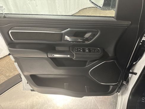 Used 2024 RAM 1500 Laramie image 22