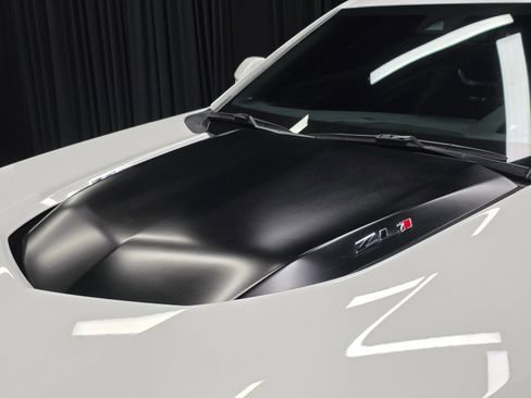 Used 2021 Chevrolet Camaro ZL1 RWD image 61