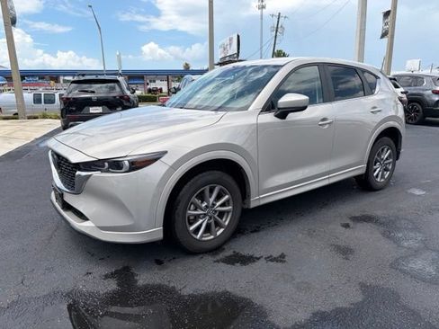 Used 2024 MAZDA CX-5 AWD 2.5 S w/ Select Package image 3