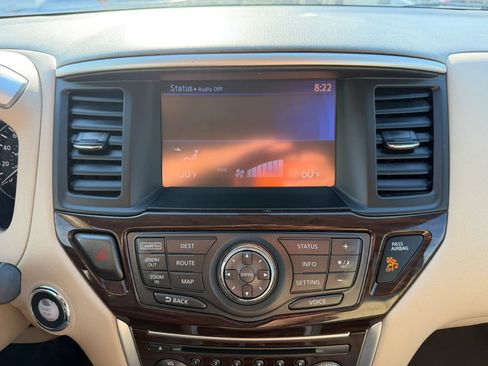 Used 2015 Nissan Pathfinder SL w/ SL Tech Package AWD/4WD image 26