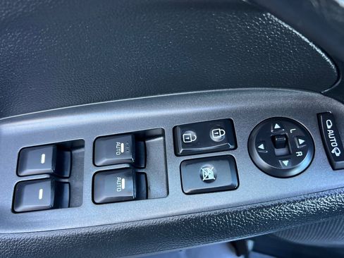 Used 2014 Kia Forte EX w/ Premium Package image 11