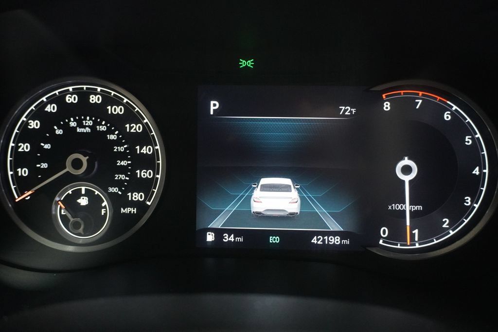 Used 2022 Genesis G70 2.0T w/ Prestige Package AWD/4WD image 23