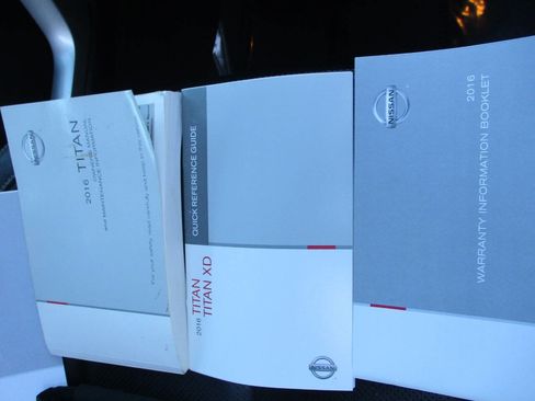 Used 2016 Nissan Titan SL AWD/4WD image 32