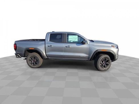 Used 2024 GMC Canyon Elevation w/ Convenience Package image 9