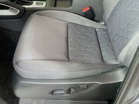 New 2026 Nissan Frontier SV w/ All-Weather Content Package image 18