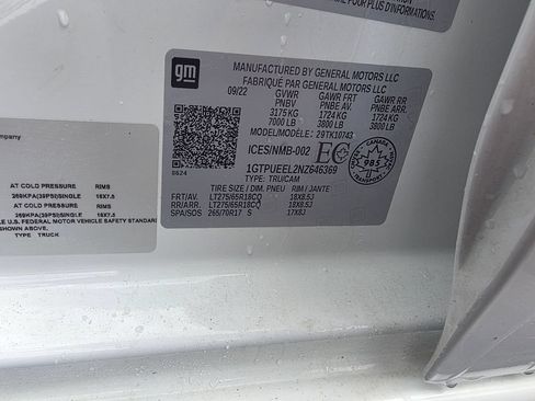 Used 2022 GMC Sierra 1500 AT4 w/ AT4 Preferred Package AWD/4WD image 30