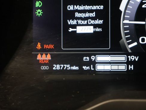 Used 2024 Toyota Tundra Capstone image 38