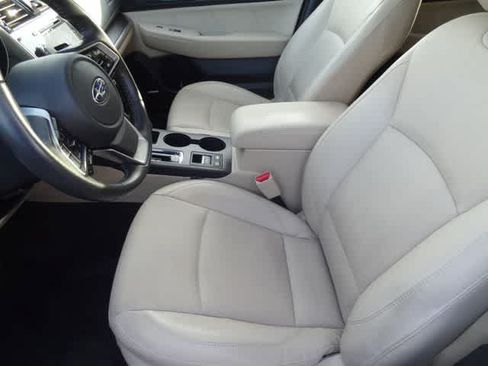 Used 2019 Subaru Outback 2.5i Limited AWD/4WD image 15