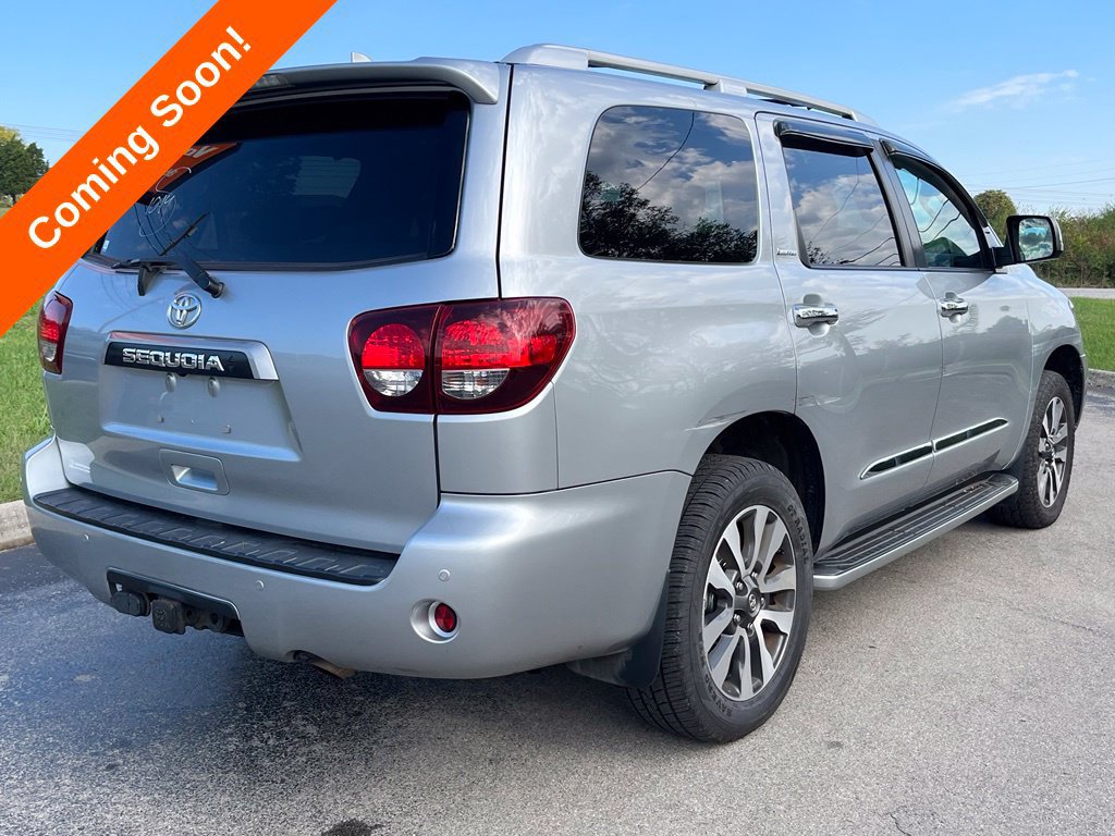 Used 2021 Toyota Sequoia Limited AWD/4WD image 10