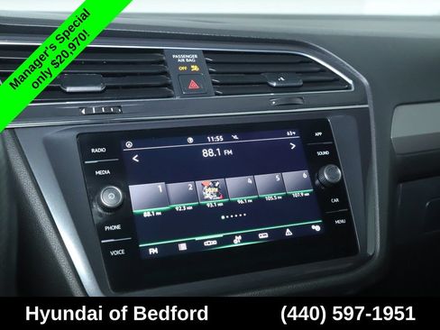 Used 2023 Volkswagen Tiguan SE R-Line FWD image 31
