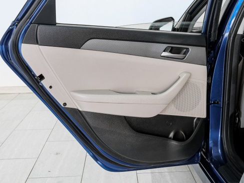 Used 2018 Hyundai Sonata SE FWD image 41