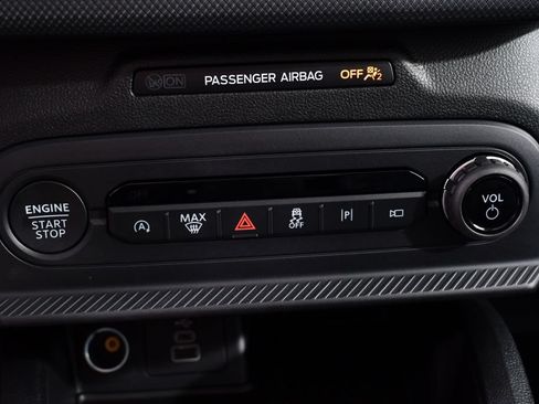 New 2026 Ford Bronco Sport Outer Banks w/ Outer Banks Tech Package+ AWD/4WD image 28