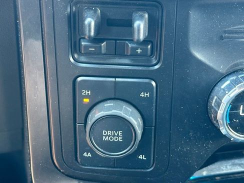 Used 2021 Ford F150 Lariat w/ Equipment Group 502A High AWD/4WD image 15