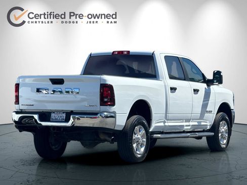 Used 2026 RAM 2500 Big Horn AWD/4WD image 4