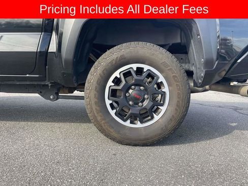 Used 2024 Toyota Tacoma TRD Off-Road AWD/4WD image 9