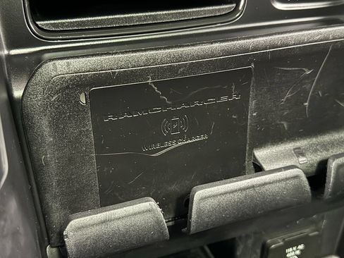 Used 2020 RAM 1500 Laramie AWD/4WD image 24
