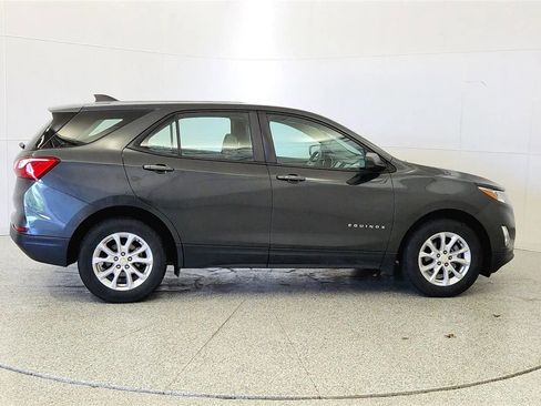 Used 2020 Chevrolet Equinox LS FWD image 8