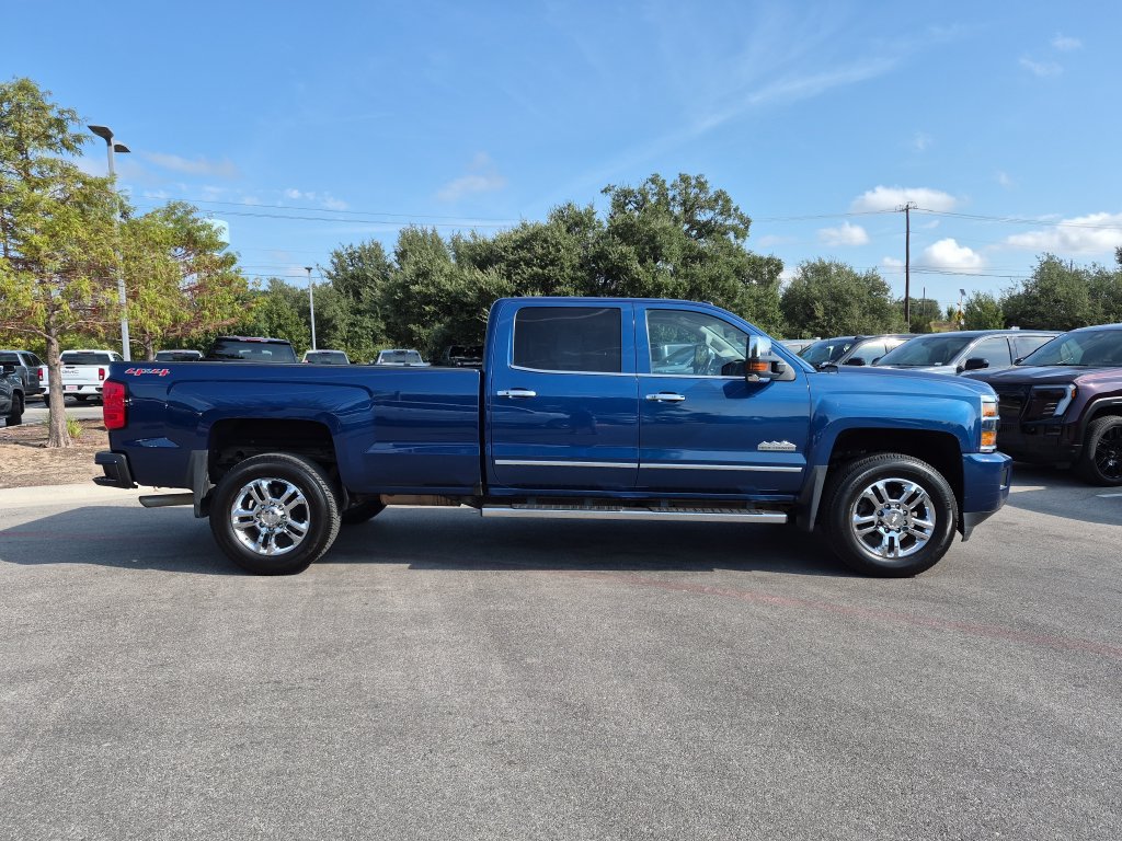 Used 2016 Chevrolet Silverado 2500 High Country AWD/4WD image 11