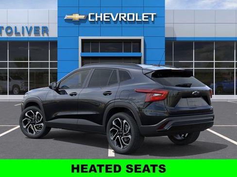 New 2026 Chevrolet Trax RS w/ Sunroof Package FWD image 3