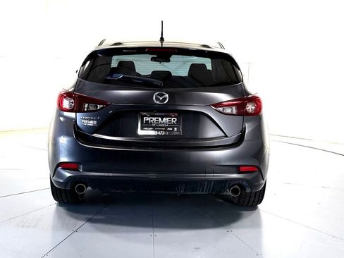 Used 2017 MAZDA MAZDA3 Touring FWD image 5