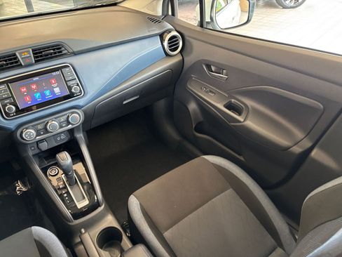 Used 2025 Nissan Versa SV FWD image 33