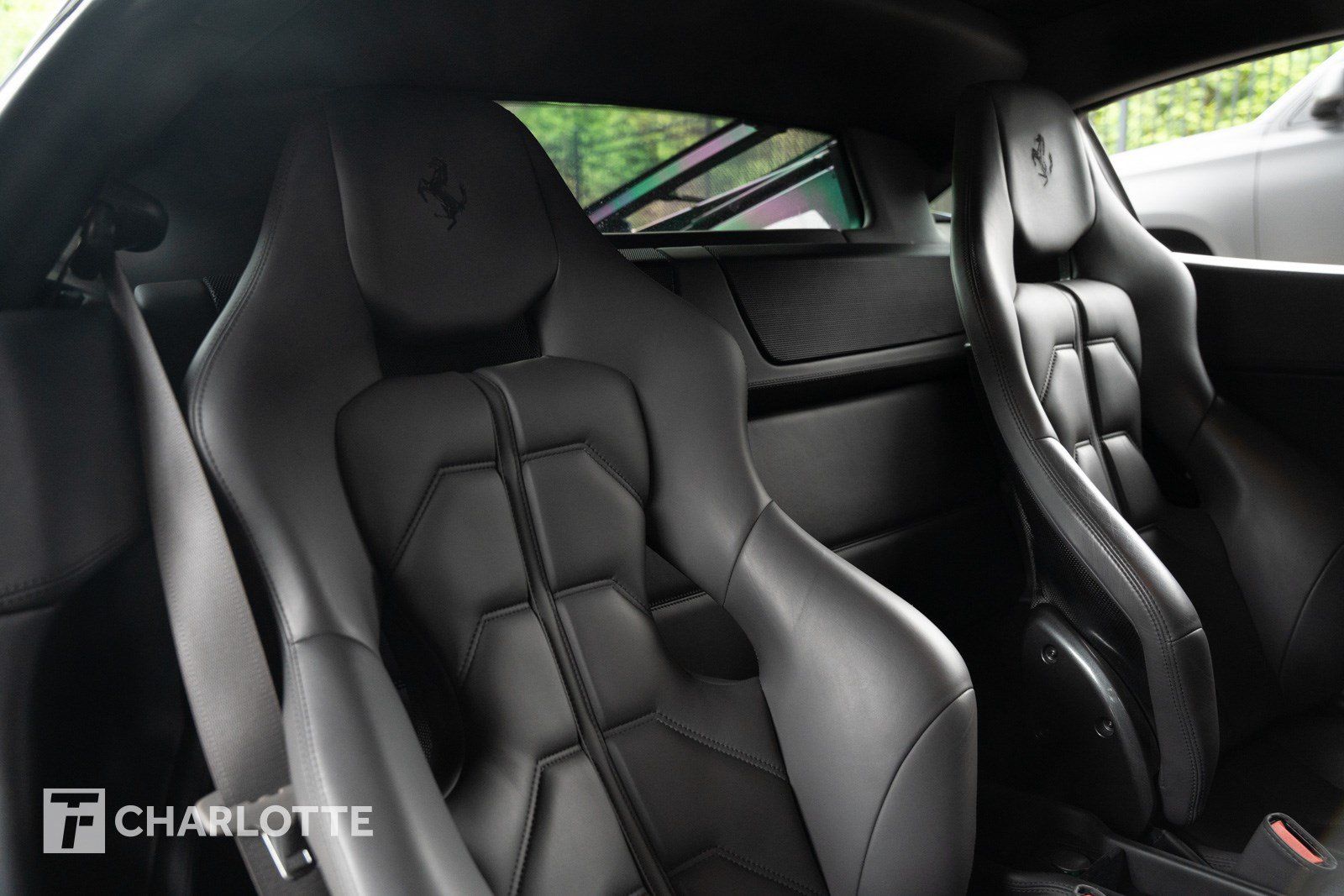 Used 2011 Ferrari 458 Italia Coupe RWD image 35
