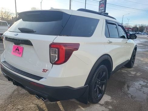 Used 2022 Ford Explorer ST w/ ST Street Pack AWD/4WD image 5