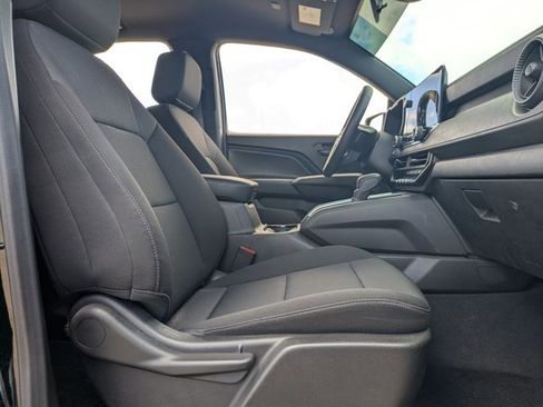 Used 2024 Chevrolet Colorado W/T w/ WT Convenience Package image 15