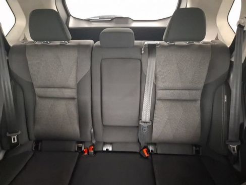 Used 2024 Nissan Rogue SV FWD image 28