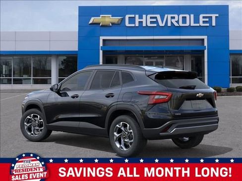 New 2026 Chevrolet Trax LT image 3